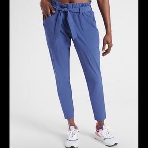 Athleta Skyline Paperbag Pants 8T Work travel pant